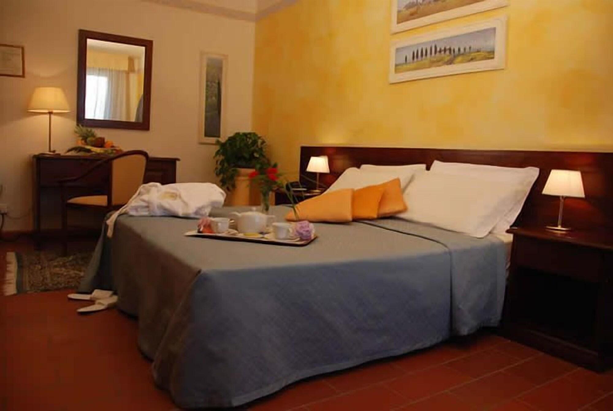 Hotel Borgo Degli Olivi Riotorto Exteriör bild