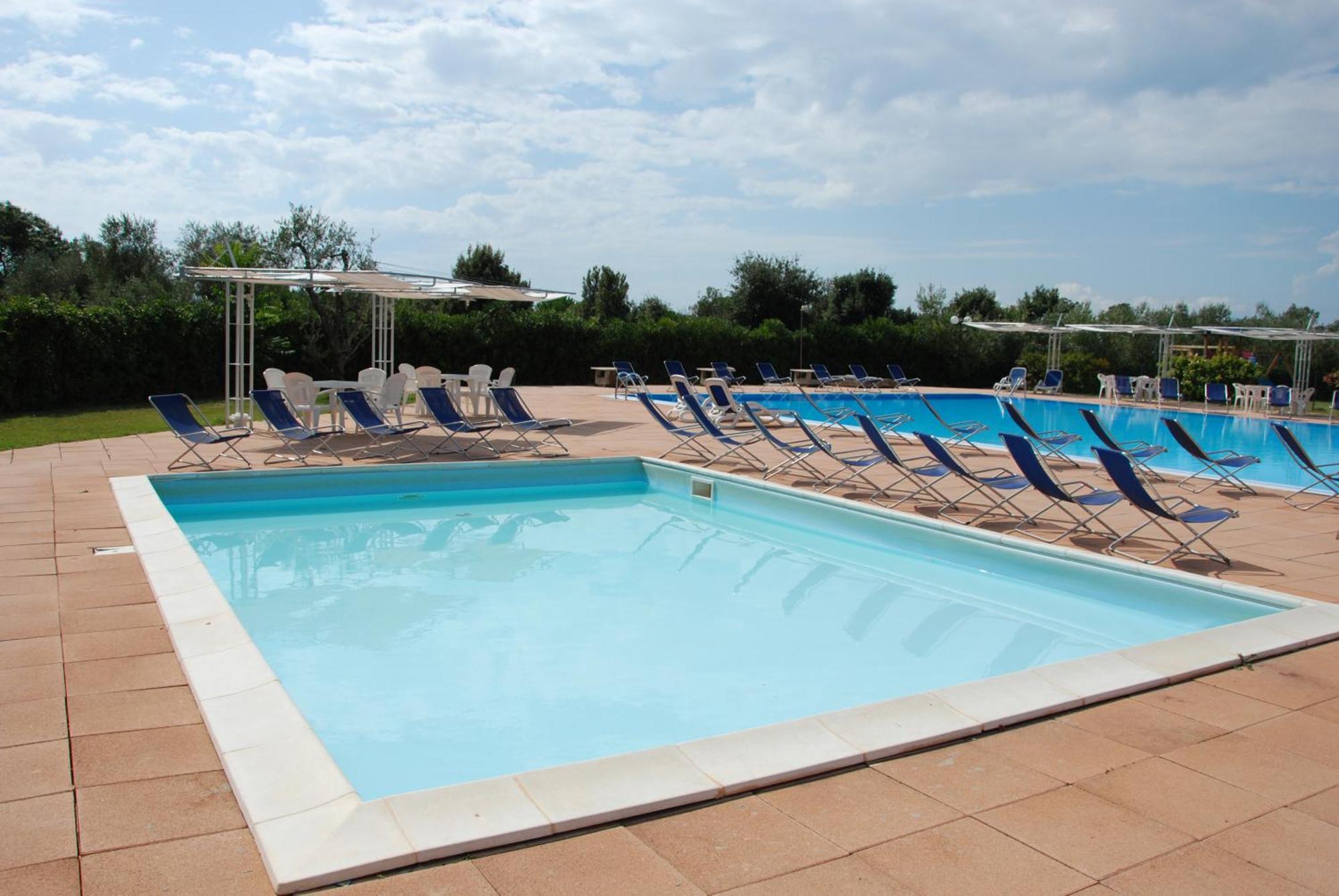 Hotel Borgo Degli Olivi Riotorto Exteriör bild