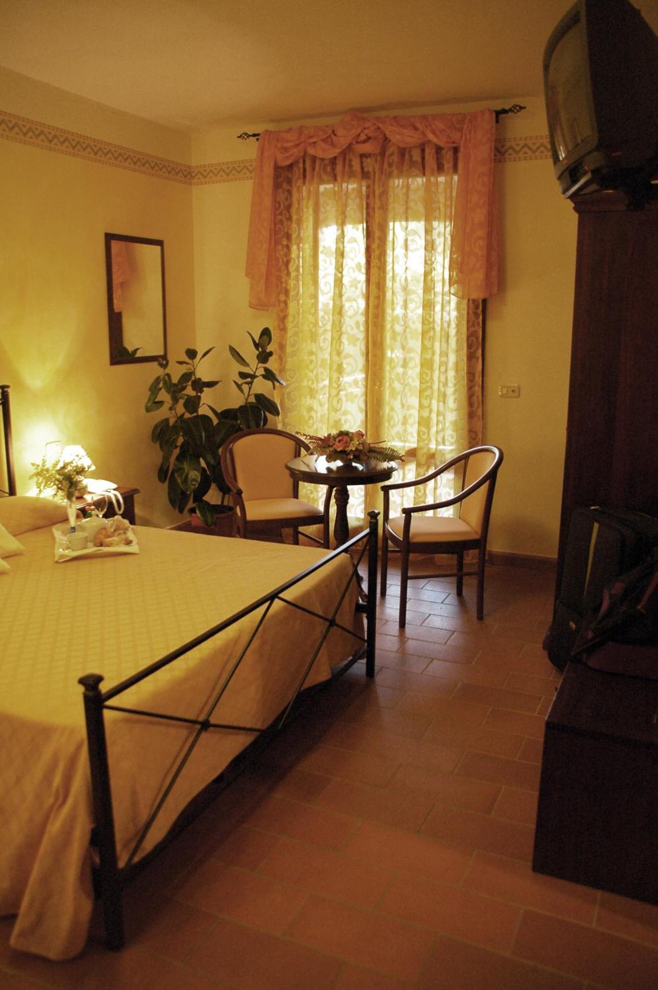 Hotel Borgo Degli Olivi Riotorto Exteriör bild