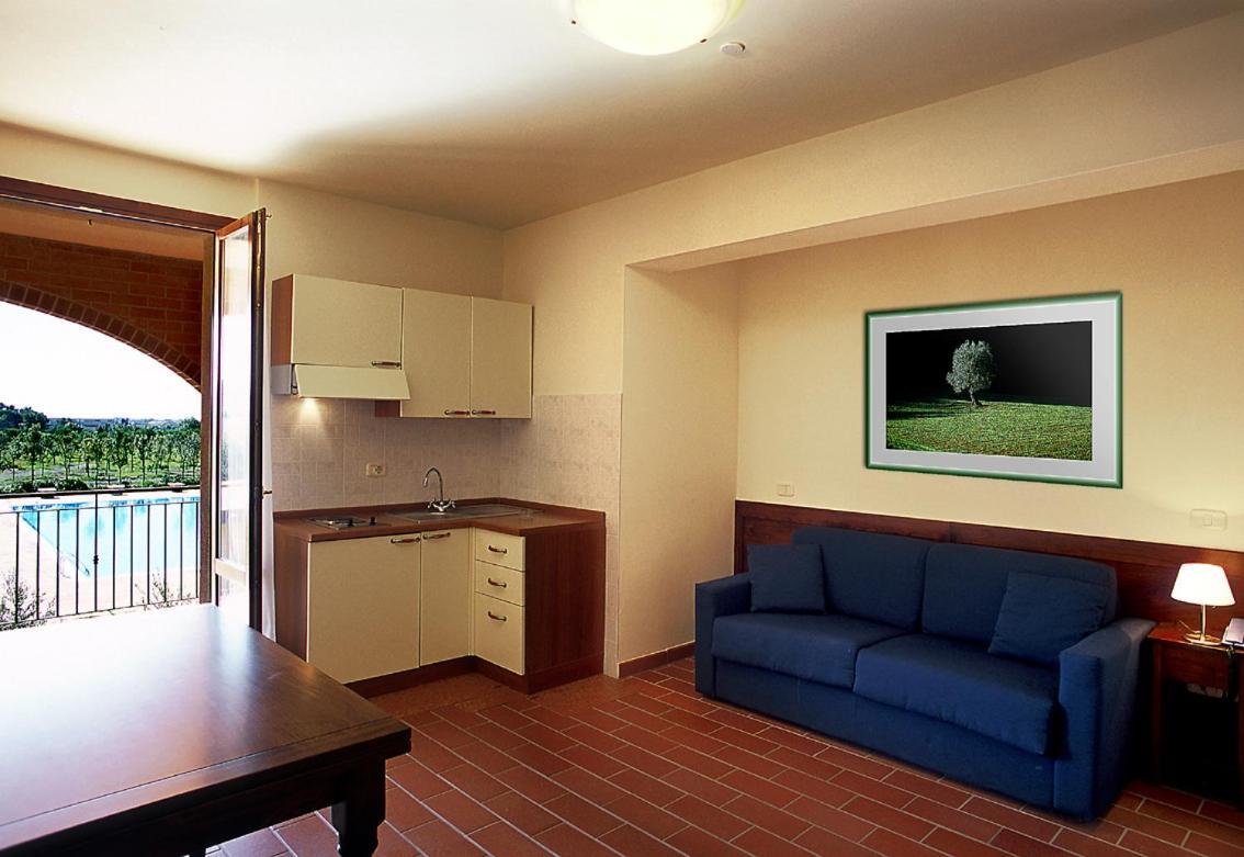 Hotel Borgo Degli Olivi Riotorto Exteriör bild
