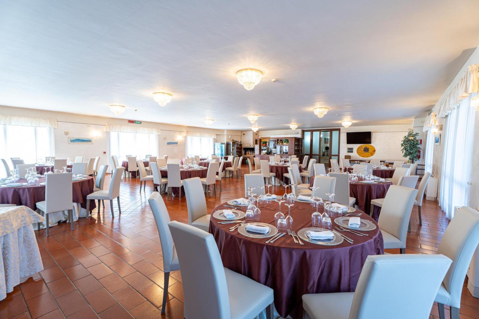 Hotel Borgo Degli Olivi Riotorto Exteriör bild
