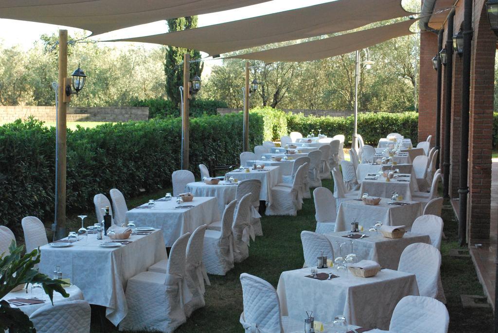 Hotel Borgo Degli Olivi Riotorto Exteriör bild