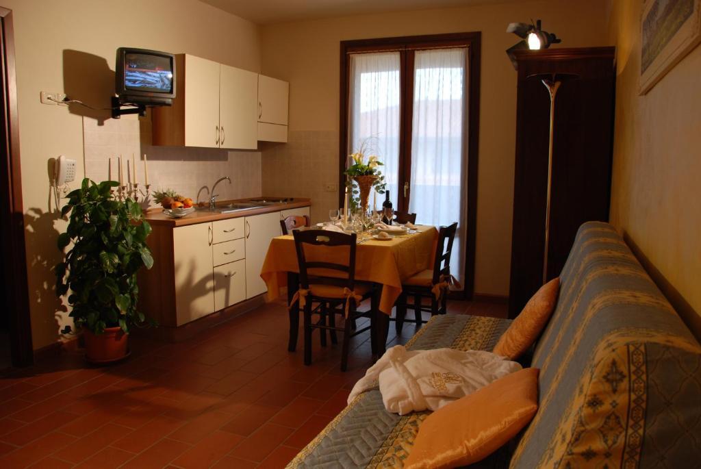 Hotel Borgo Degli Olivi Riotorto Exteriör bild