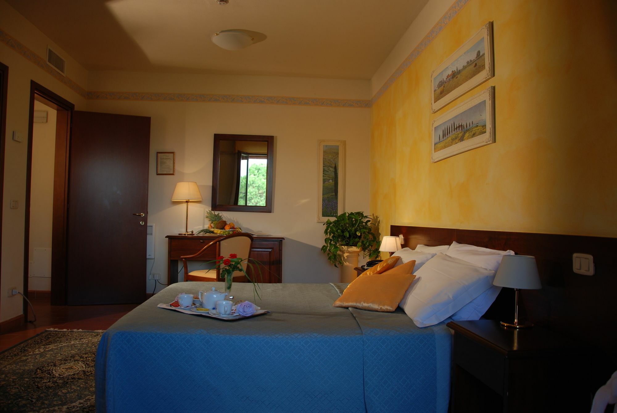 Hotel Borgo Degli Olivi Riotorto Exteriör bild