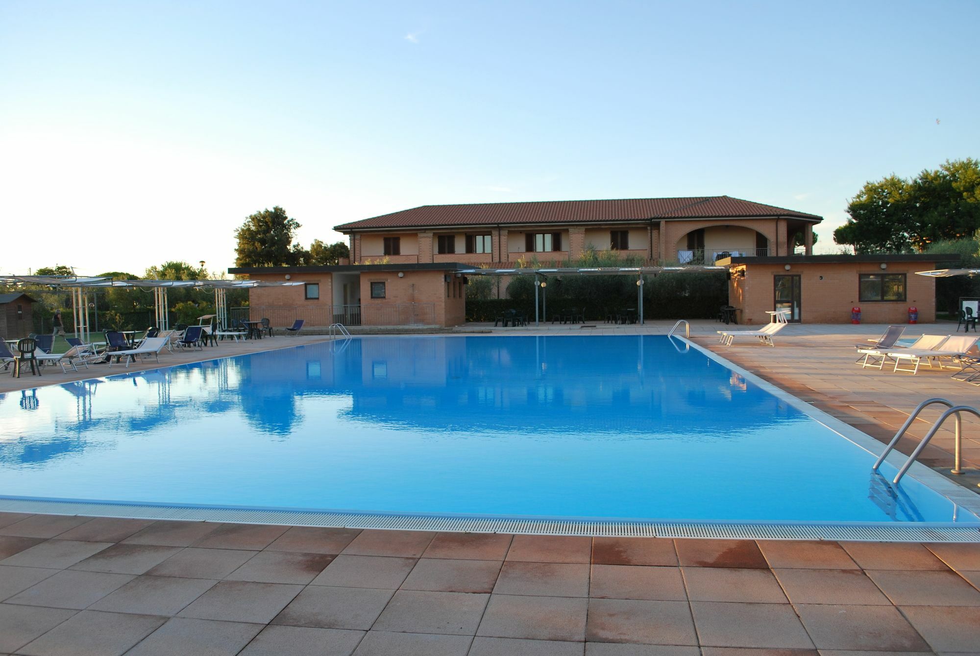 Hotel Borgo Degli Olivi Riotorto Exteriör bild