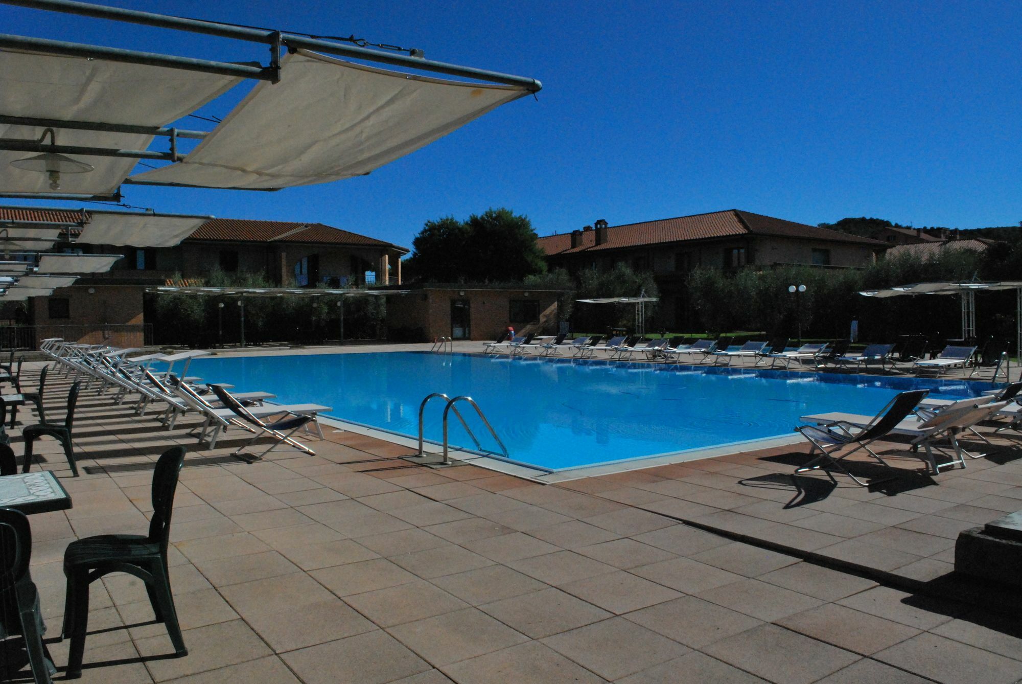 Hotel Borgo Degli Olivi Riotorto Exteriör bild